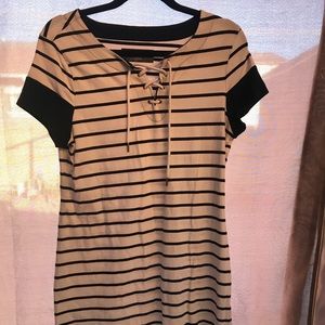 Black and white Tommy Hilfiger t-shirt dress